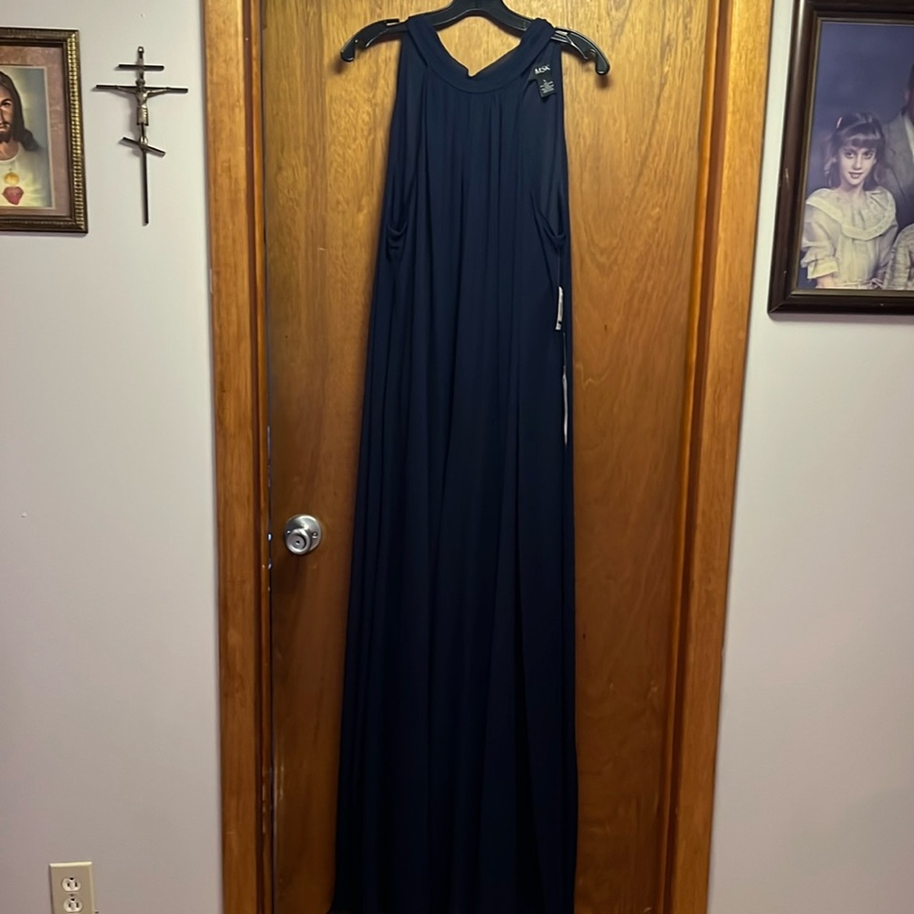 Long navy pant suit never worn with tags from macys size large